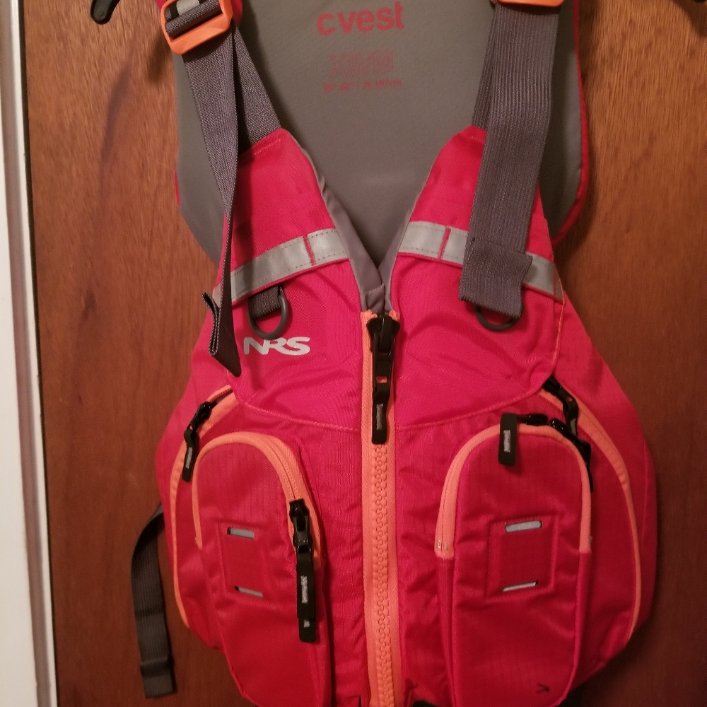 NRS flotation aid vest red sz XS/M
